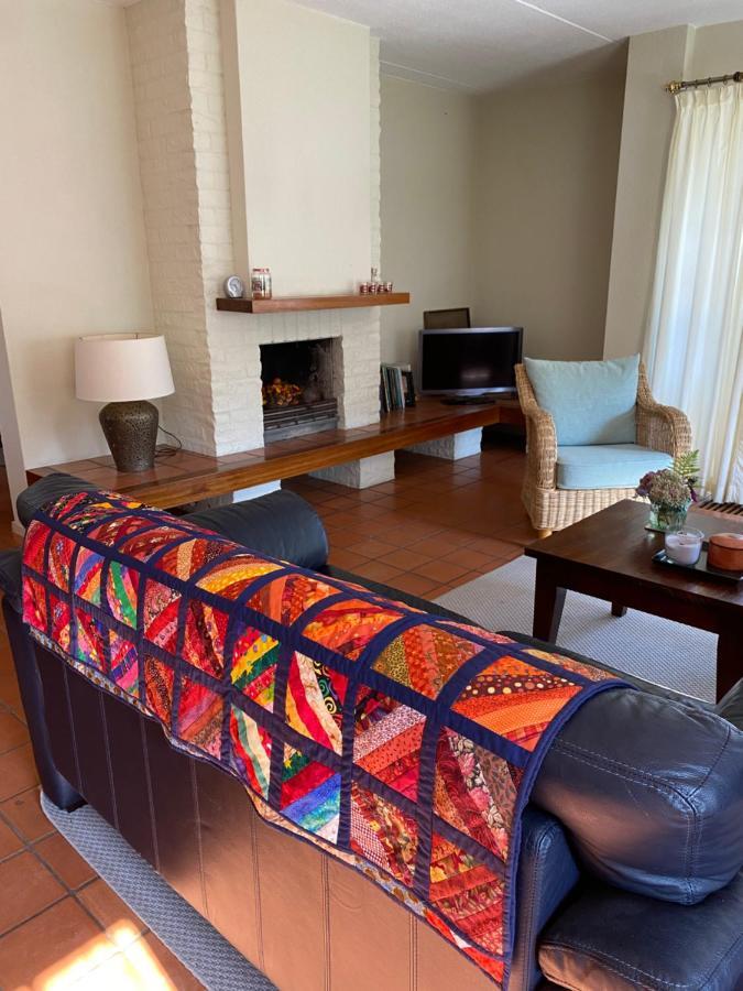 Lonestar Appartement Бур Хамстед Екстериор снимка